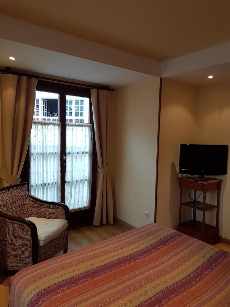 Caso Hotel Rural La Plaza מראה חיצוני תמונה