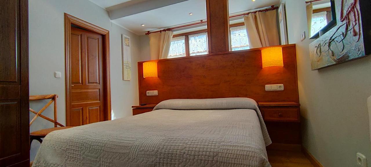 Caso Hotel Rural La Plaza מראה חיצוני תמונה