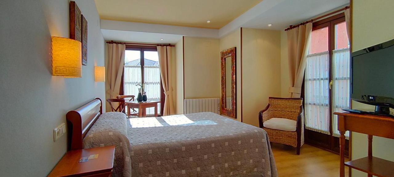 Caso Hotel Rural La Plaza מראה חיצוני תמונה