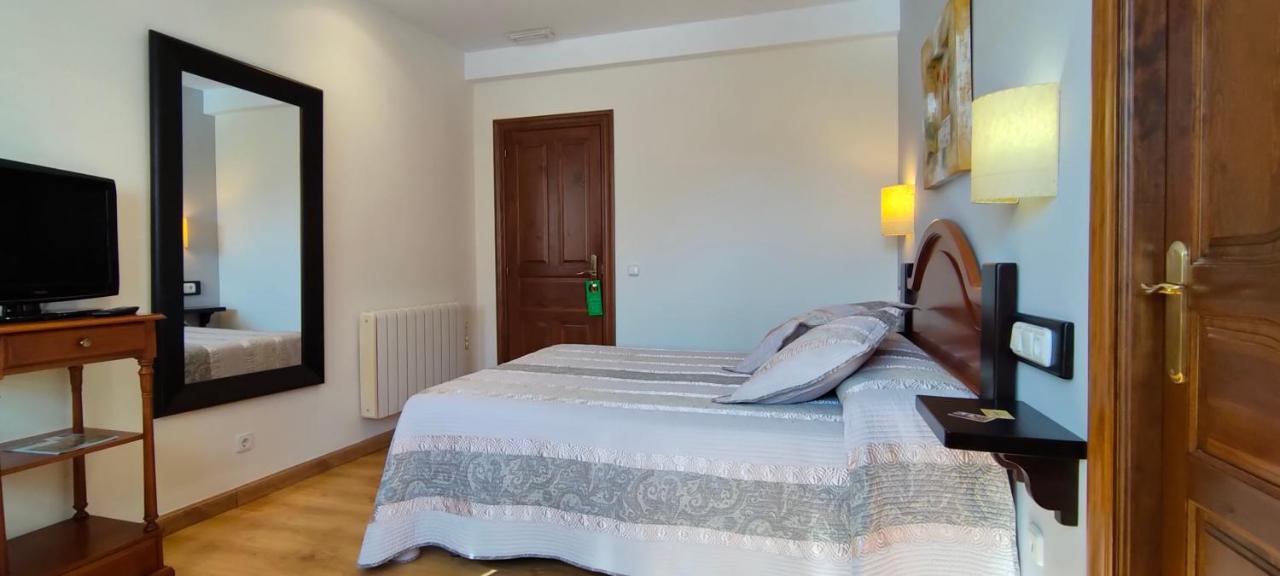 Caso Hotel Rural La Plaza מראה חיצוני תמונה