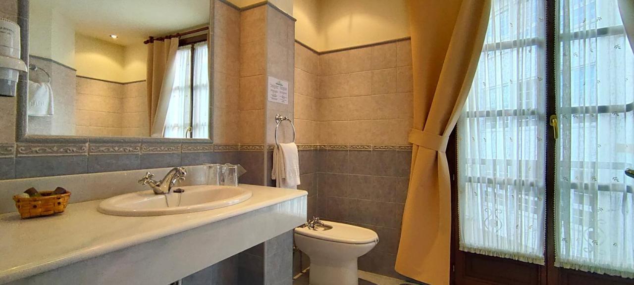 Caso Hotel Rural La Plaza מראה חיצוני תמונה